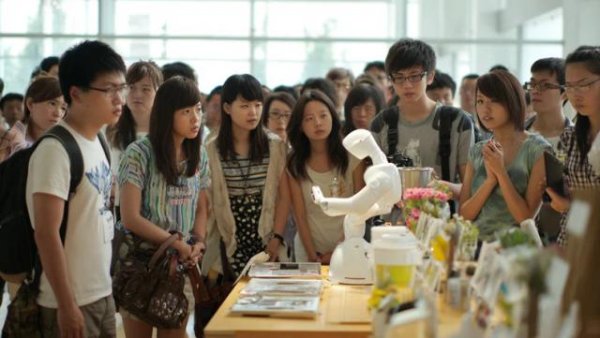 拿柜配资 直击WAIC：大模型低调出展，机器人各出奇招